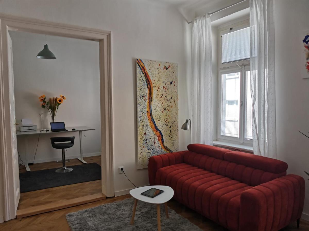 Downtown 3 Bdr Charm - Walk To All Attractions Pressburg Exterior foto